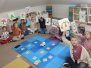 grupa Sówki i Wiewiórki - kodowanie na dywanie - zabawy z Photonem