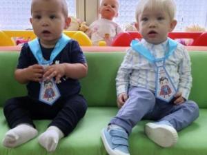 425c8950-0bdc-4bfb-92bd-41ad9aa78f92-1